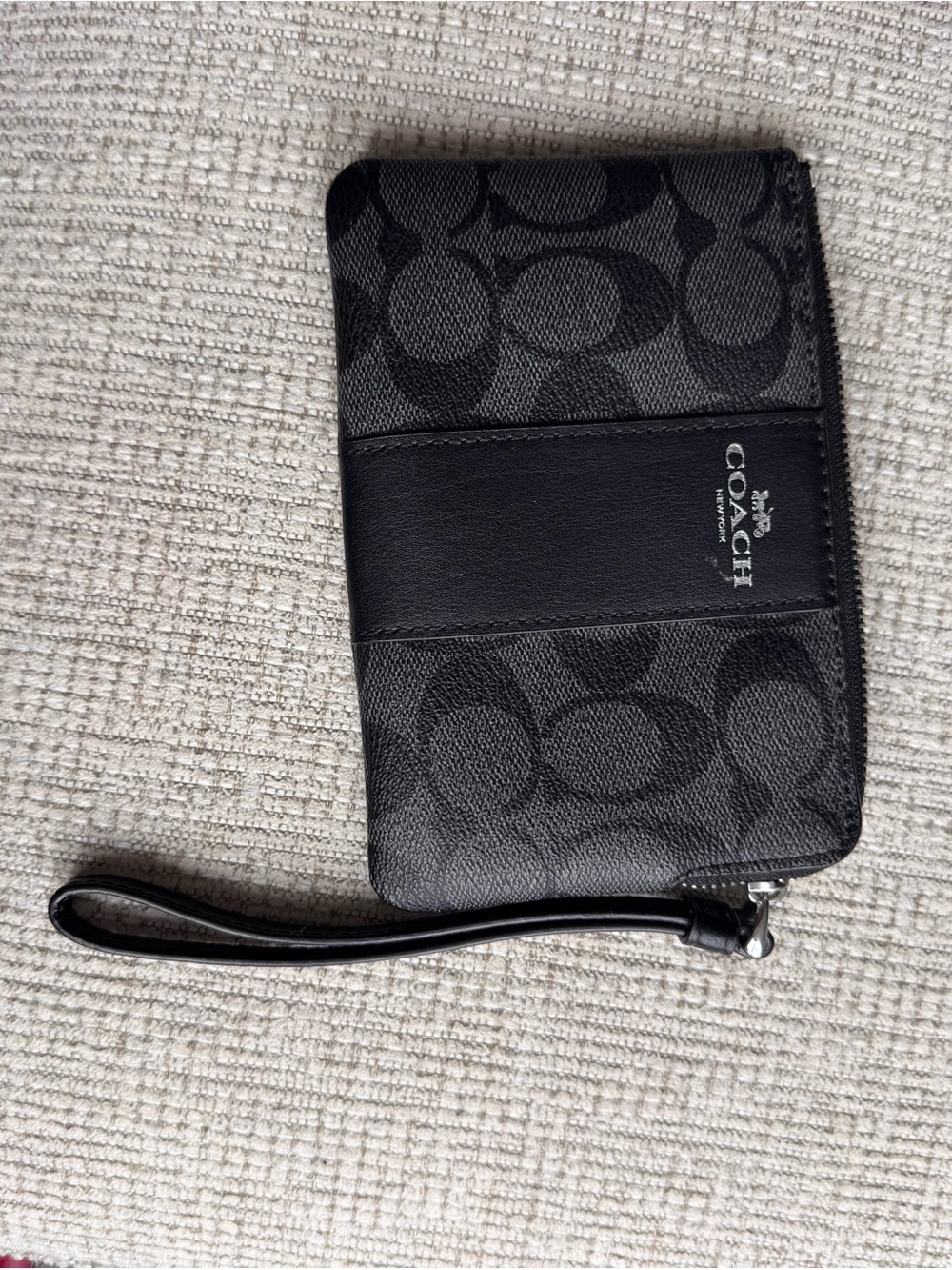 Coach Black Signature Zip Card Wristlet